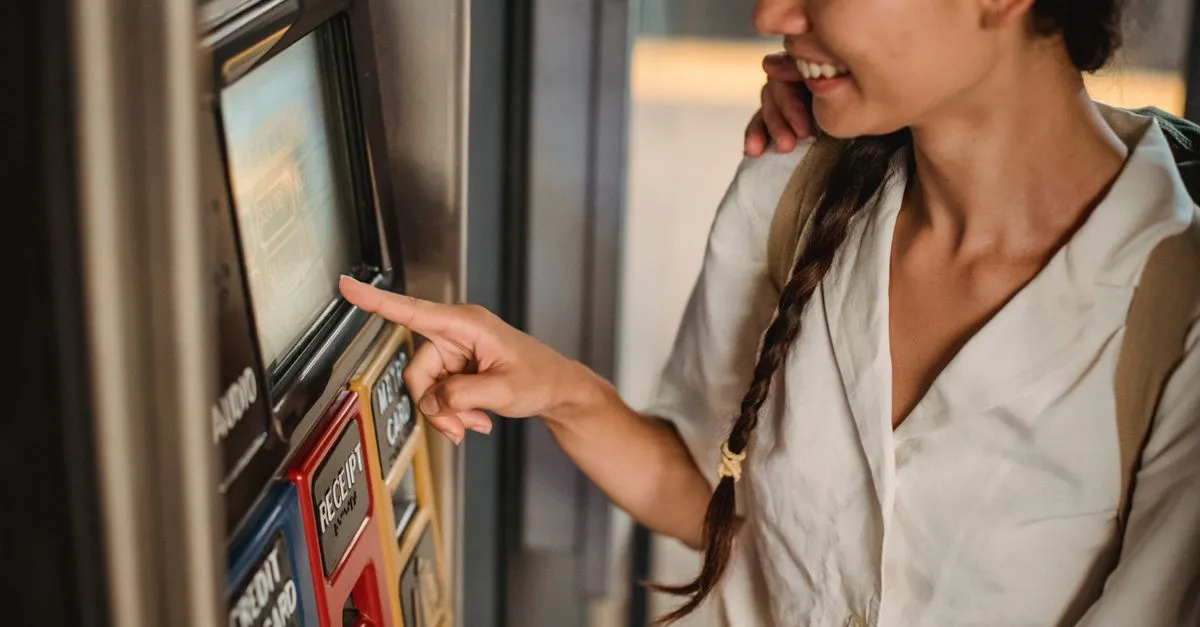 Cashierless Store và tương lai của máy bán hàng tự động: Khi cửa hàng trở thành vending machine khổng lồ