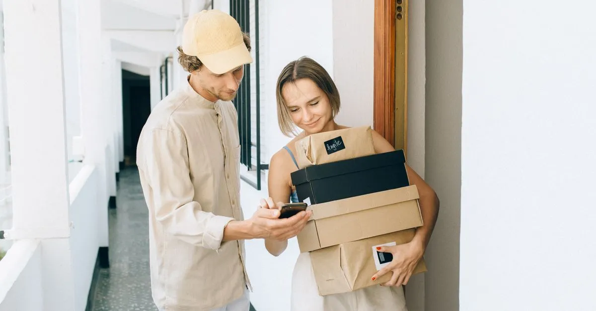 Công nghệ IoT trong tủ locker thông minh: Từ phần cứng đến điện toán đám mây