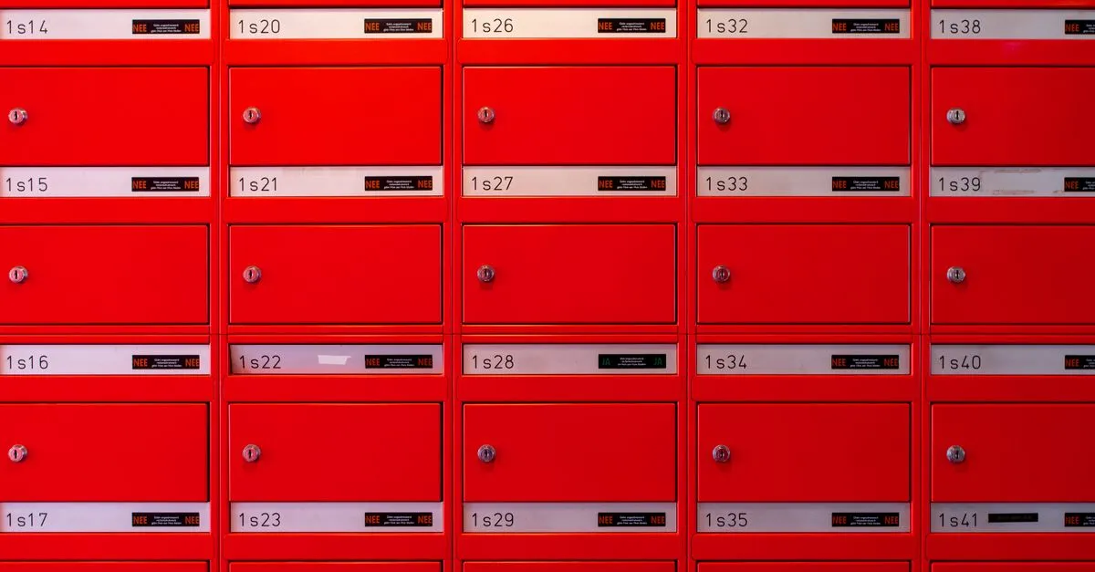 Locker Đếm Giờ Và Tính Phí Tự Động: Giải Pháp Thu Phí Gửi Đồ Thông Minh