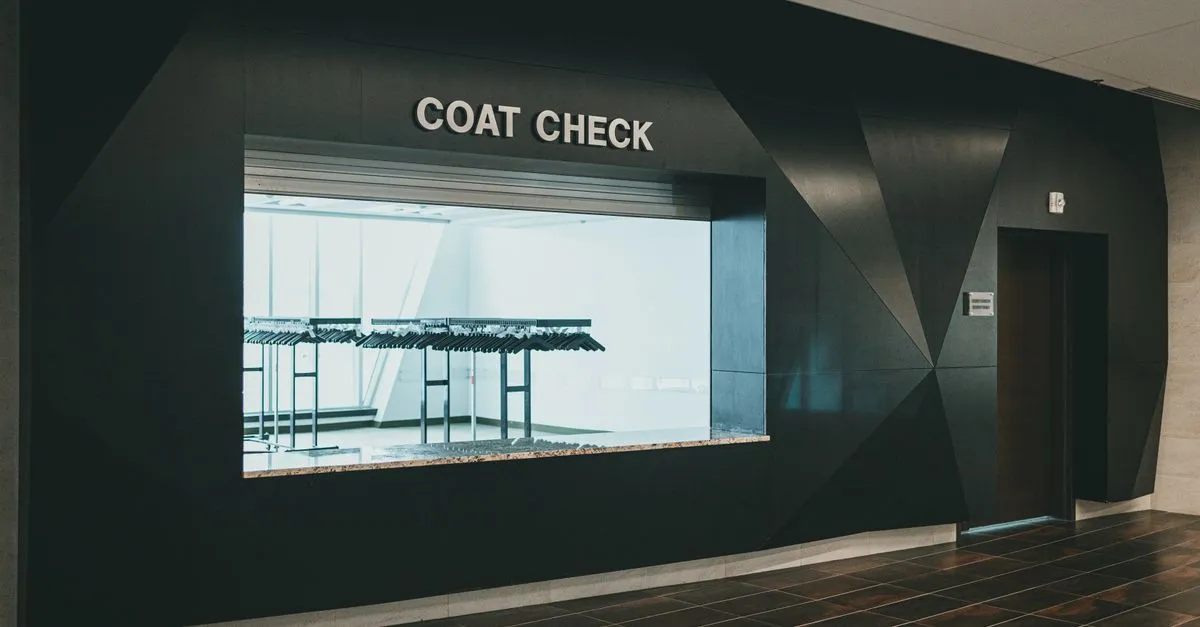 Tủ locker y tế và nhà thuốc tự động: Xu hướng mới trong chăm sóc sức khỏe toàn cầu