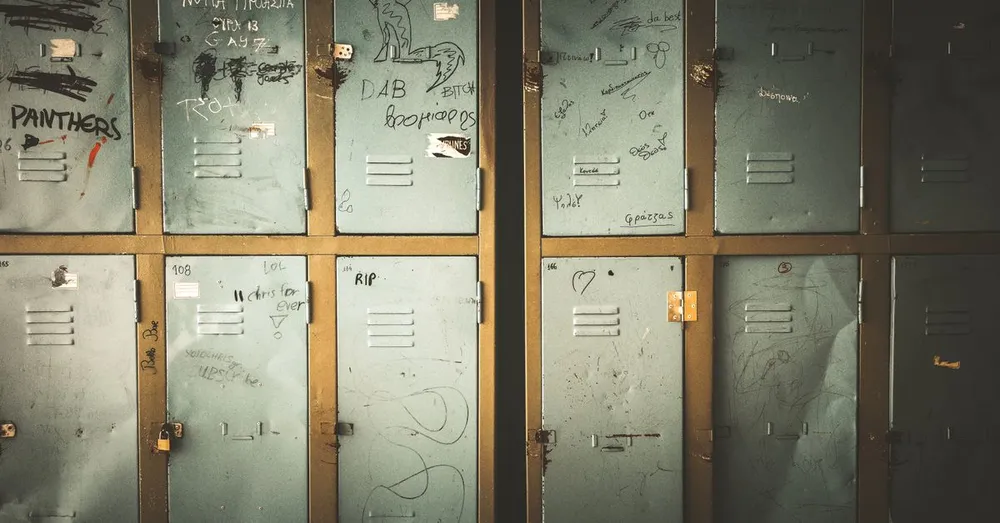 Tủ Locker Văn Phòng — hình ảnh thực tế 3