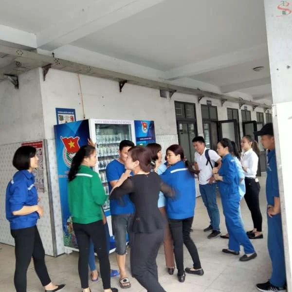 Lắp đặt máy bán nước tự động ở các trường đại học tại TP. Hồ Chí Minh